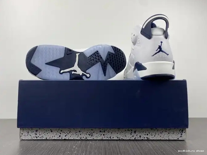 CT8529-141 Jordan Navy 6 (2022) Midnight Retro 0427